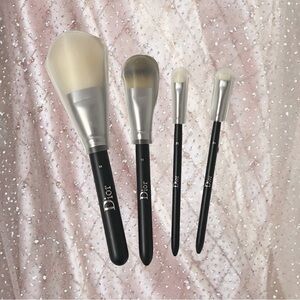 dior 4-piece backstage makeup brush bundle!